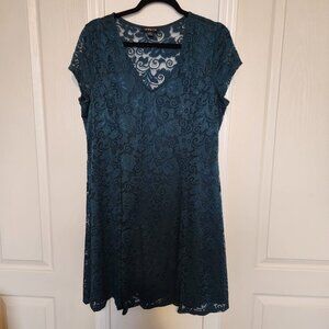 Jessica Emerald Green lace Dress with lining, deep V neck & tiny sleeves